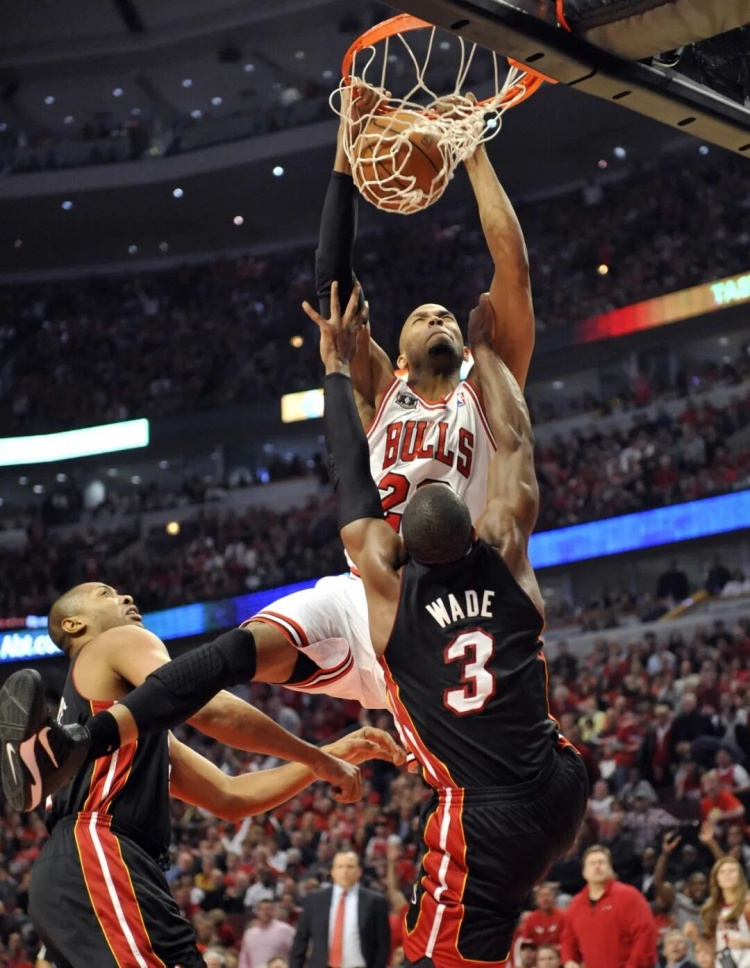 一个角色球员，靠什么在NBA征战17年